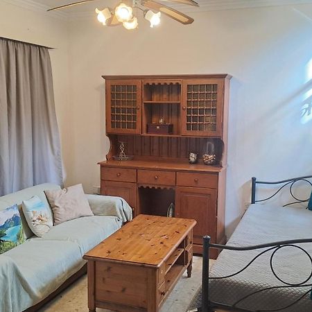 Miltos Beach House Ларнака Экстерьер фото
