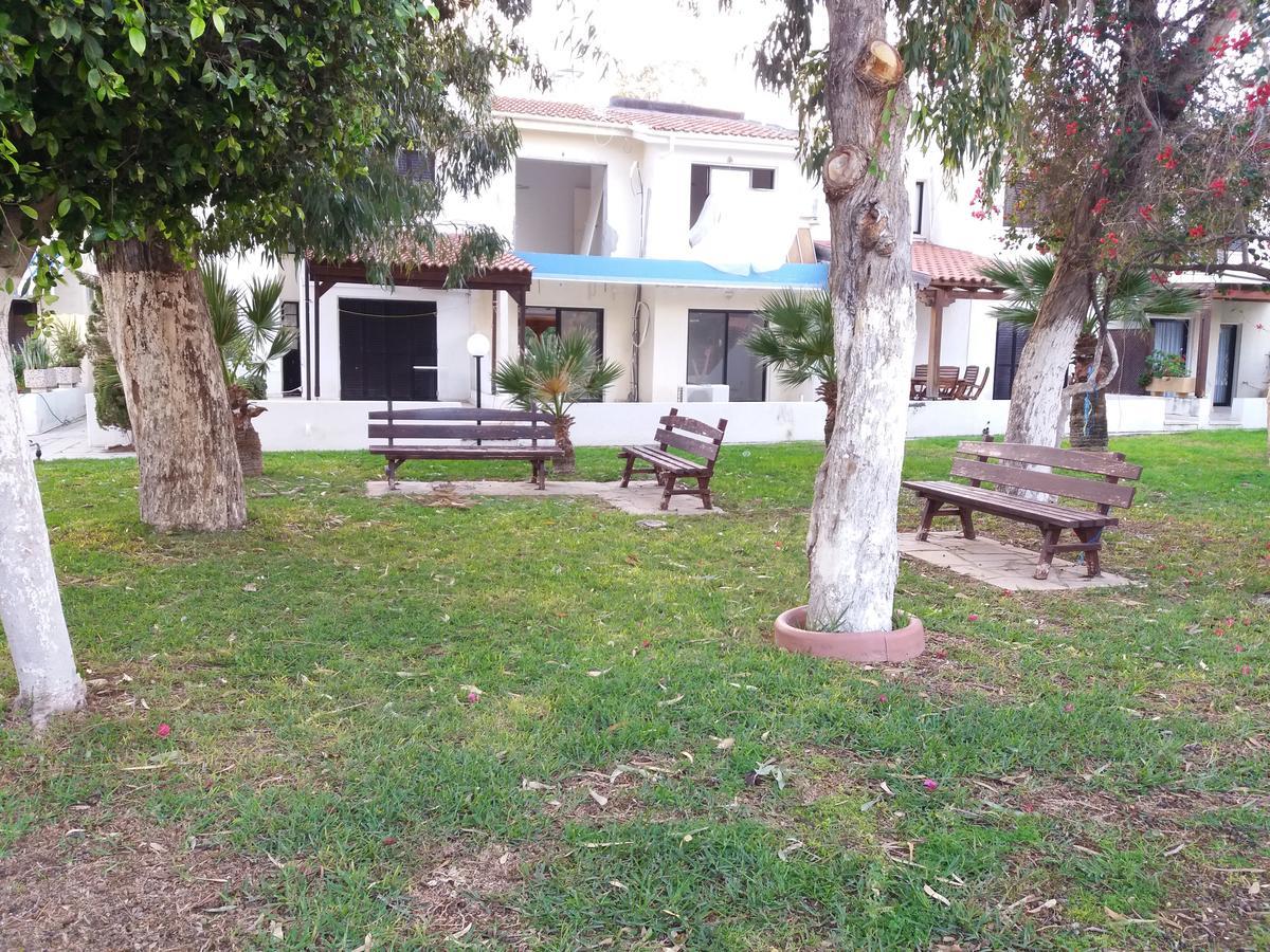 Miltos Beach House Ларнака Номер фото